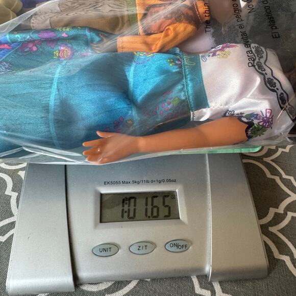 Disney Encanto Dolls Mirabel Luisa Antonio Pretend Play Toys Magical Fun - Picture 4 of 4